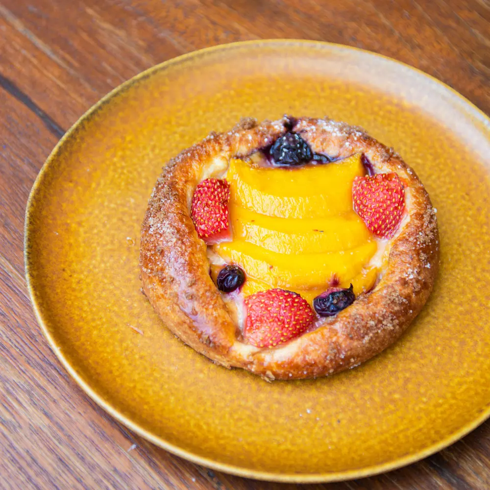 Market Fruit Brioche
